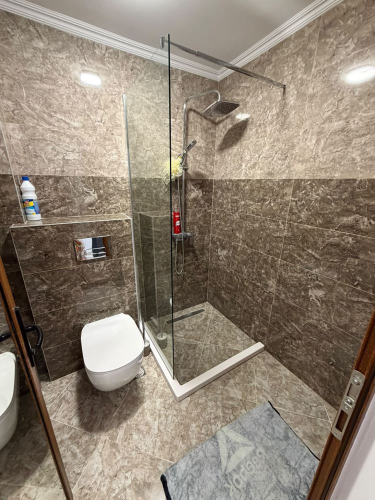 Luxusní apartmán se dvěma ložnicemi v novém komplexu u Slunečného pobřeží – komfort, bezpečnost a vynikající investice