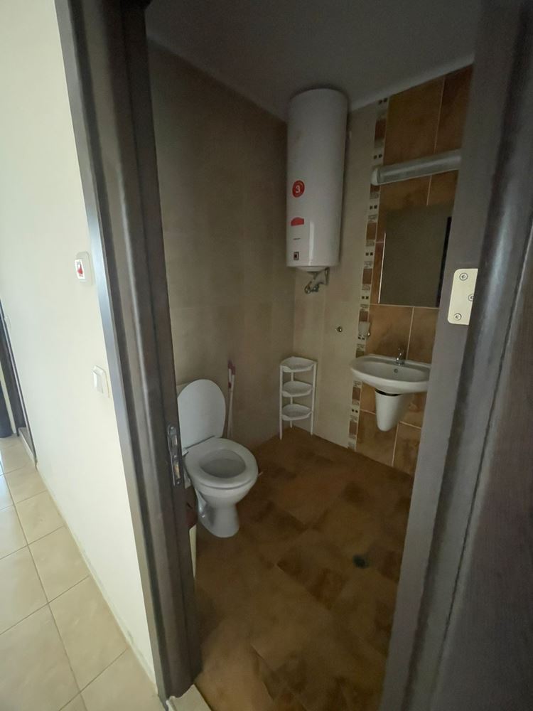 Stylový třípokojový apartmán v přízemí s výhledem na bazén – pouze 300 metrů od moře v Nesebaru