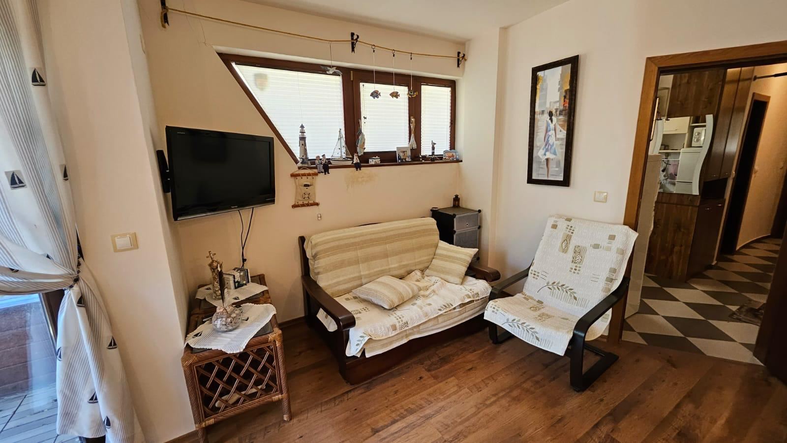 Byt s jednou ložnicí bez poplatku za údržbu v čtvrti „Rusalka“, Sveti Vlas – výborná volba pro bydlení i investici