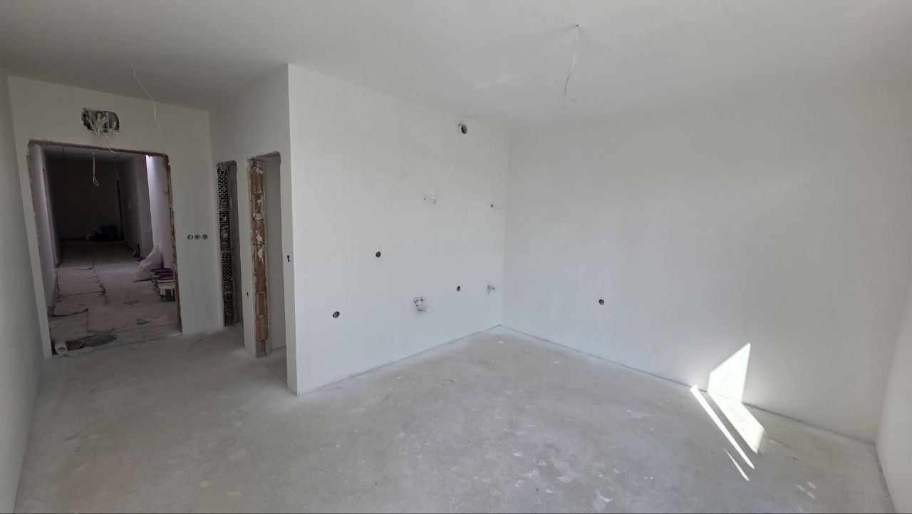 Studio bez poplatku za údržbu ve Slunečném Pobřeží – komfort a pohodlí jen několik minut od moře