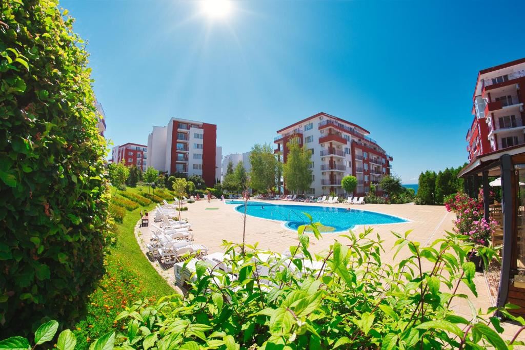 Luxusní apartmán s jednou ložnicí v první linii u moře ve Svetém Vlasu