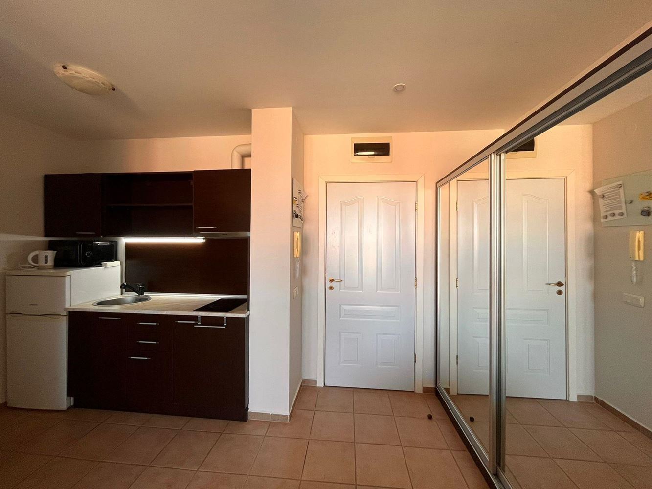 Jedno-ložnicový apartmán v Sunny Beach – útulnost, klid a zelené prostředí v krásném komplexu