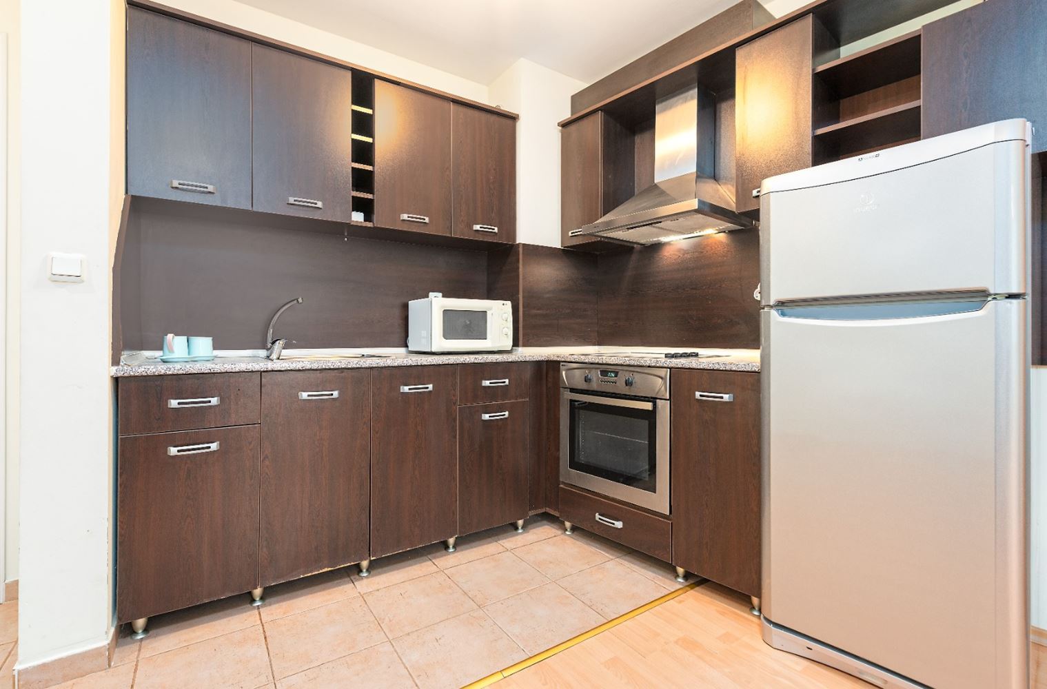 Stylový apartmán se dvěma ložnicemi v první linii s přímým výhledem na moře ve Sveti Vlas – prostor, luxus a plné vybavení