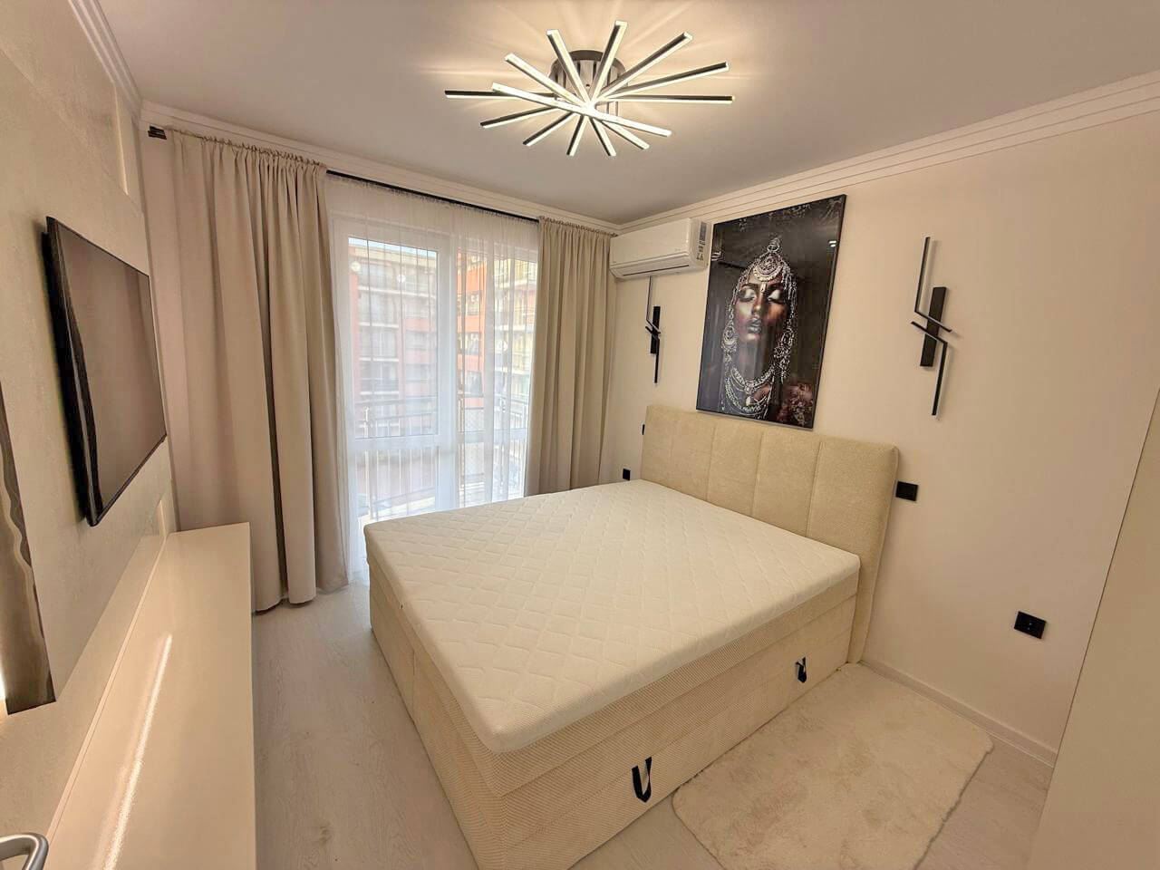 Luxusně zařízený byt s jednou ložnicí ve Slunečném pobřeží – klid, zeleň a výborná lokalita