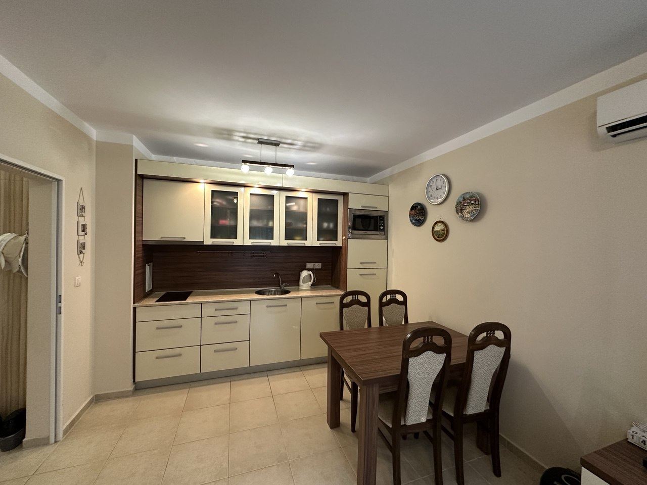 Apartmán s jednou ložnicí s nádherným výhledem v Pomorie – útulný domov u pobřeží