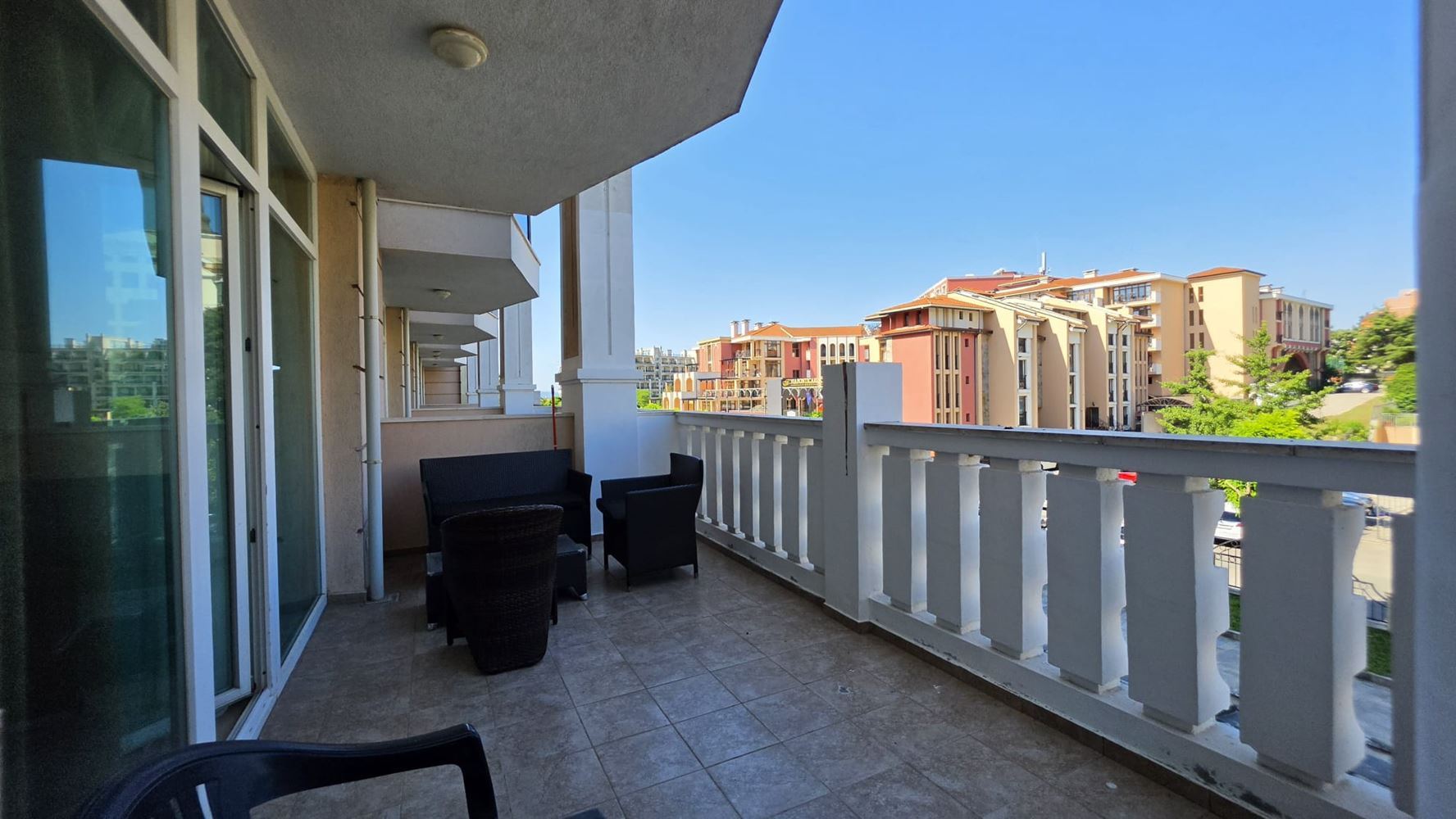 Prostorný apartmán s jednou ložnicí v první linii u moře v Pomorie