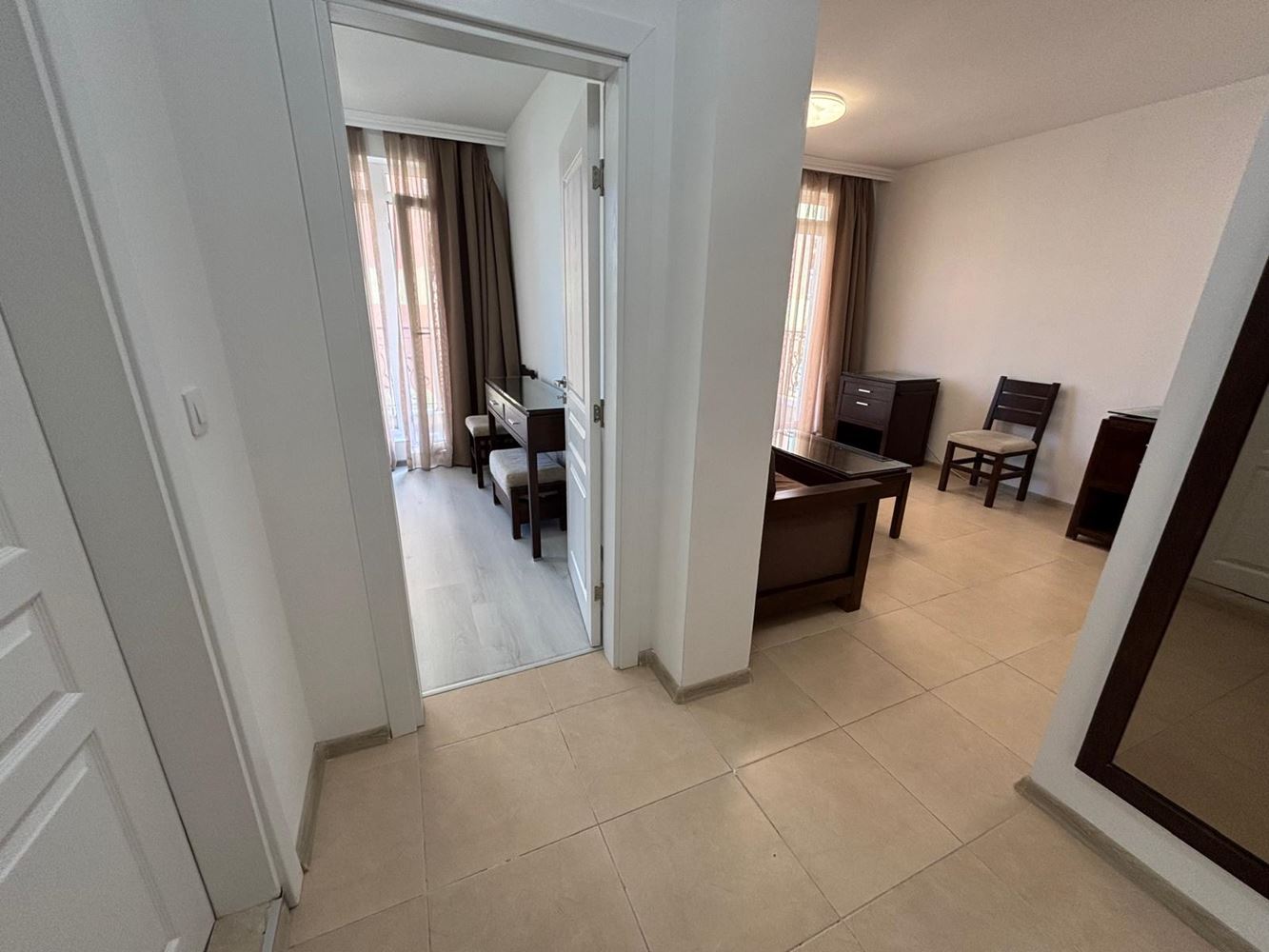 Dvouizbový apartmán v klidné ulici v Ravdě – jen pár kroků od moře