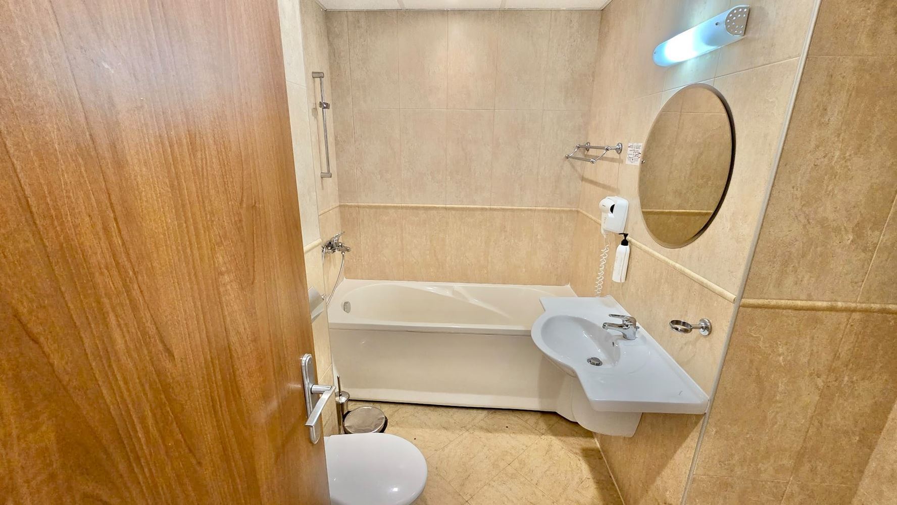 Apartmán s jednou ložnicí v blízkosti Cacao Beach s výhledem na bazén – připravené dokumenty a vynikající investiční potenciál