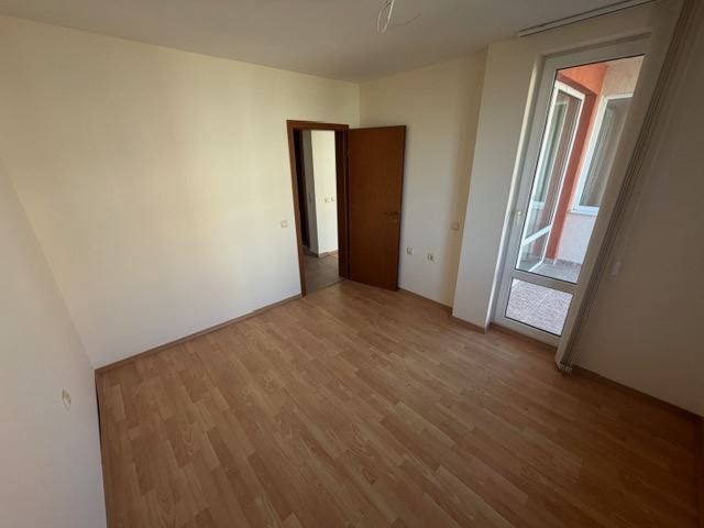  Prostorný byt s jednou ložnicí v zelené oáze ve Slunečném pobřeží – ideální pro dovolenou i investici