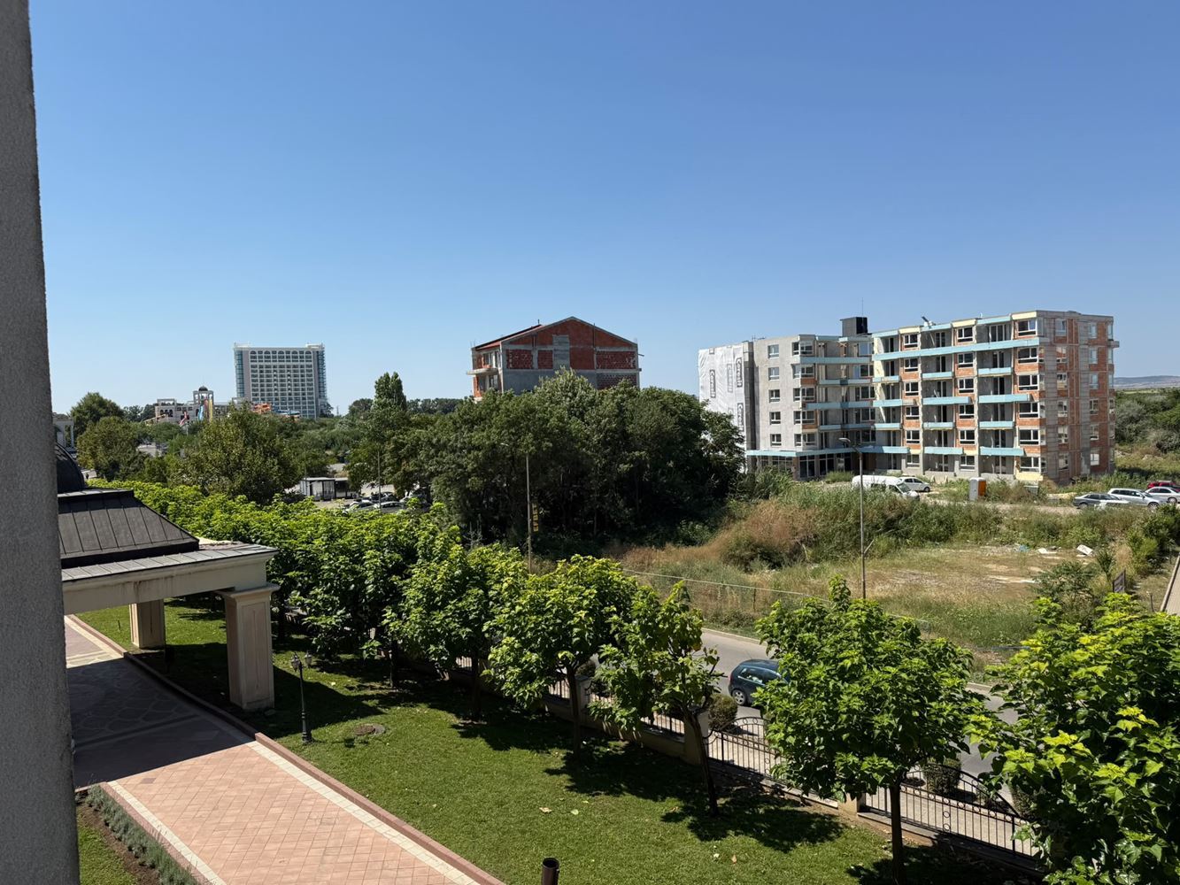 Prostorný apartmán s jednou ložnicí v první linii v Pomorie