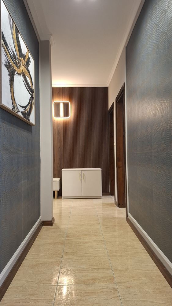 Luxusní apartmán se dvěma ložnicemi v první linii u moře ve Svatém Vlasu – jedinečná mořská atmosféra a prestižní komfort