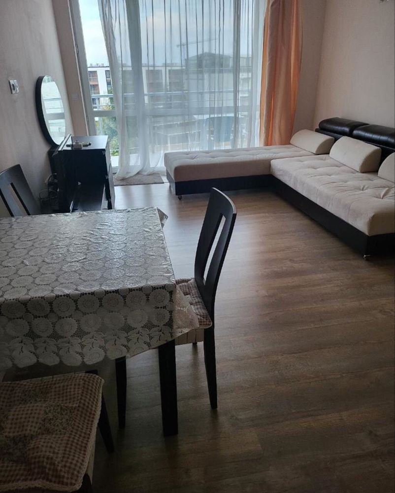 Elegantní apartmán s jednou ložnicí v moderním komplexu 200 m od pláže v Sarafovu – luxus, komfort a prestižní lokalita