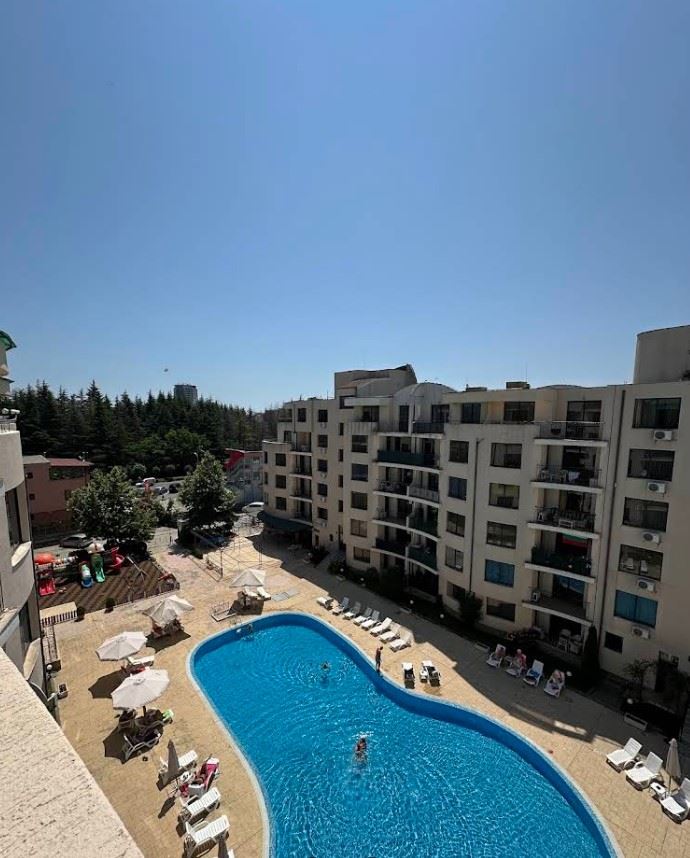 Panoramatické studio v nejvyšším patře na Slunečném pobřeží – klid, prostor a pocit svobody