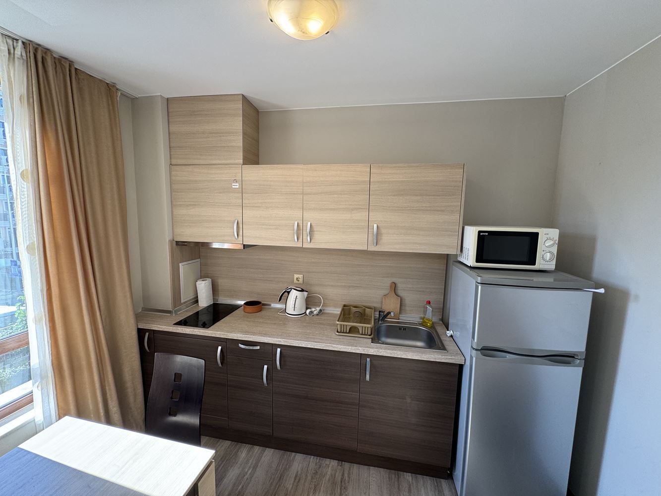 Apartmán s jednou ložnicí v moderním komplexu ve Sveti Vlas – útulná nemovitost připravená k nastěhování