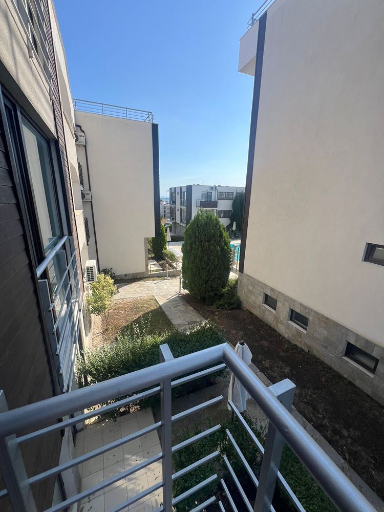 Dvoupokojový apartmán mezi Slunečným pobřežím a Svatým Vlasem