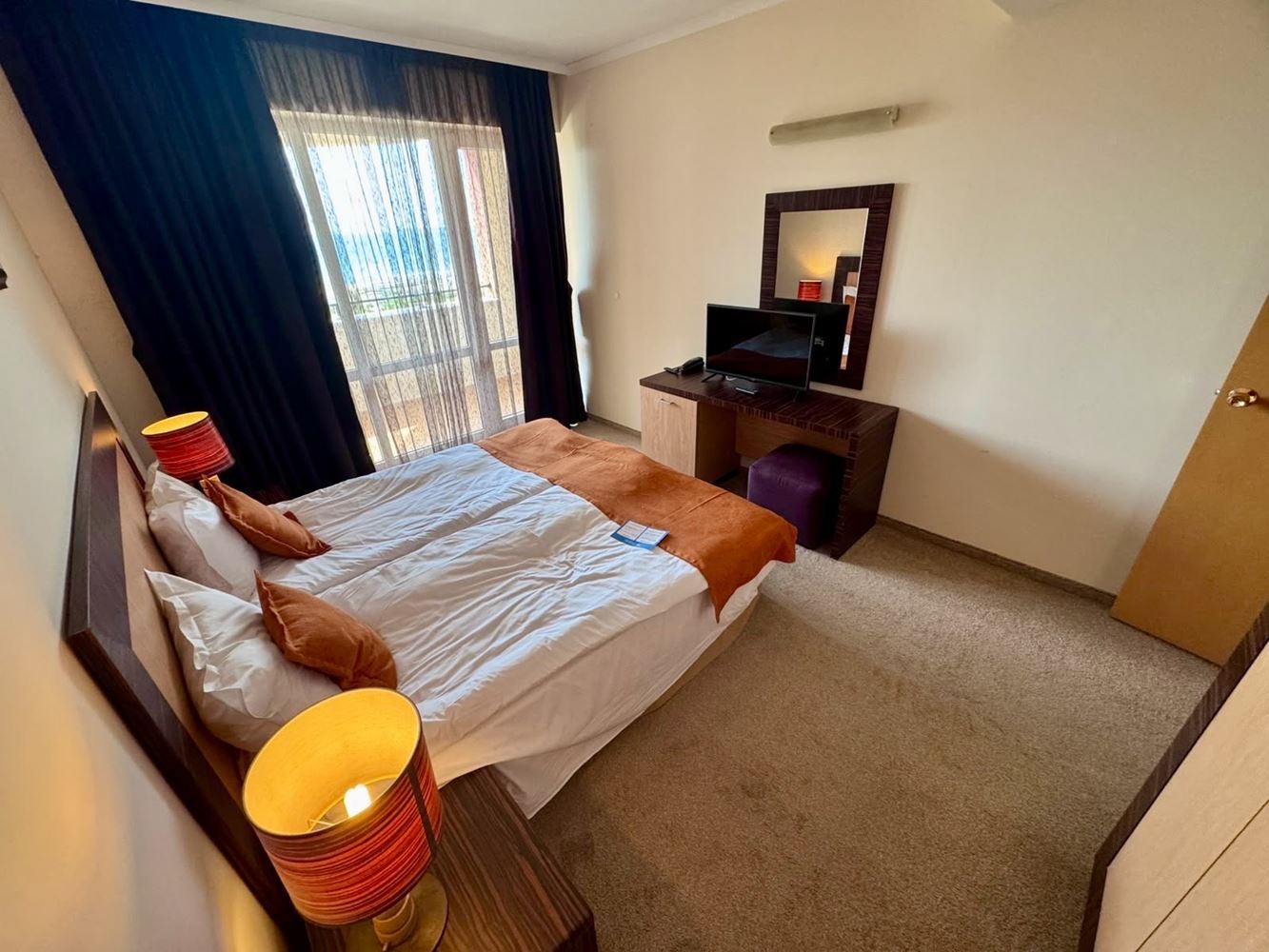 Apartmán s jednou ložnicí v první linii s panoramatickým výhledem na moře na Slunečném pobřeží