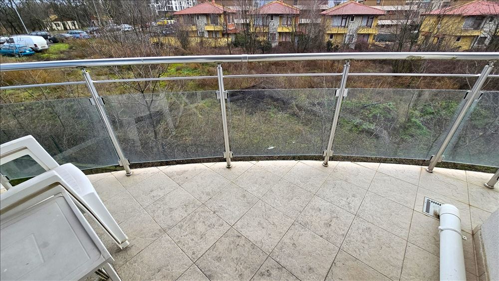 Elegantní studio v elitním komplexu v Sarafovu – jen pár kroků od pláže, luxus, SPA a bazén přímo před vámi