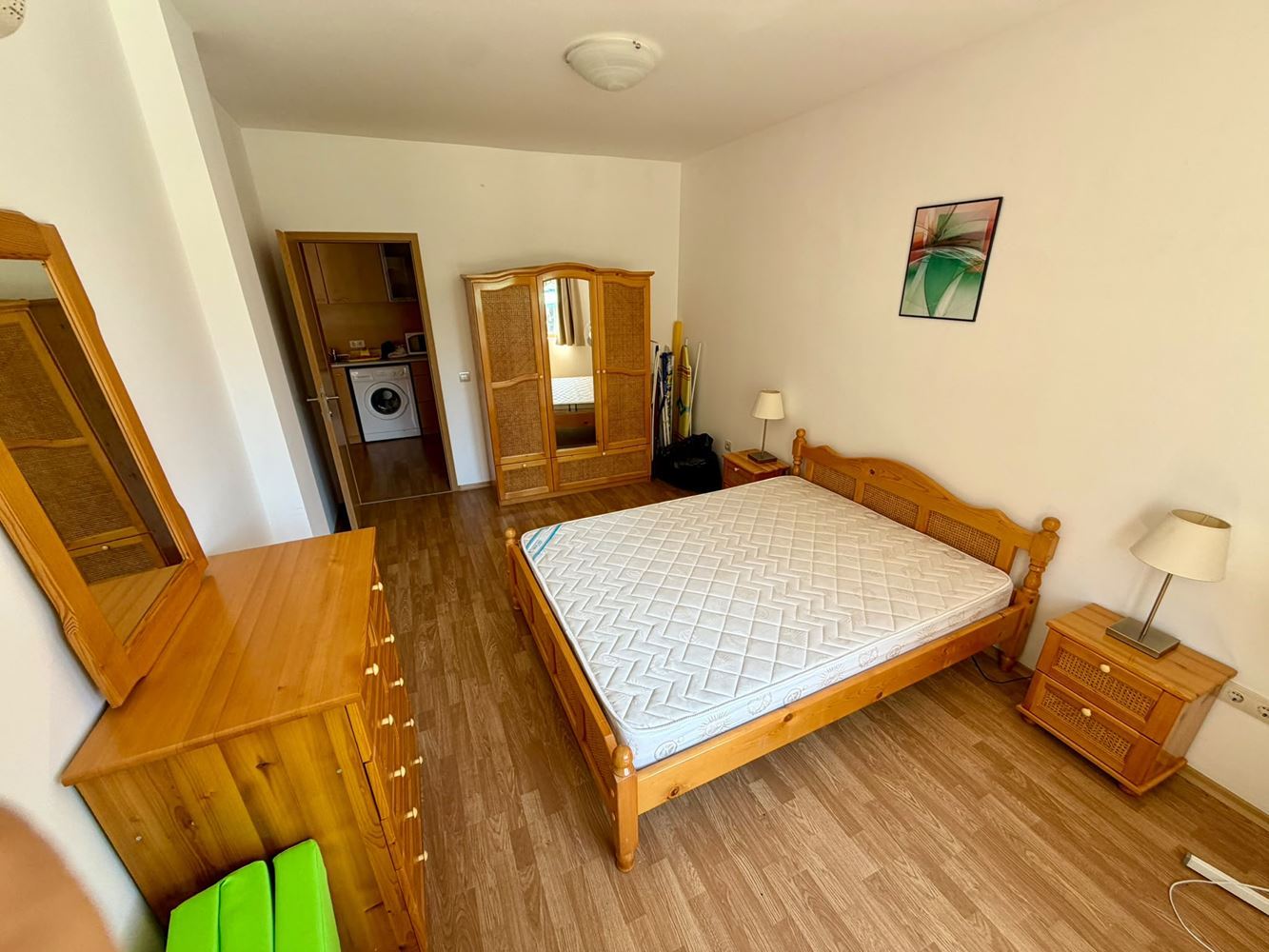 Prostorný apartmán s jednou ložnicí a výhledem na bazén v Aheloy
