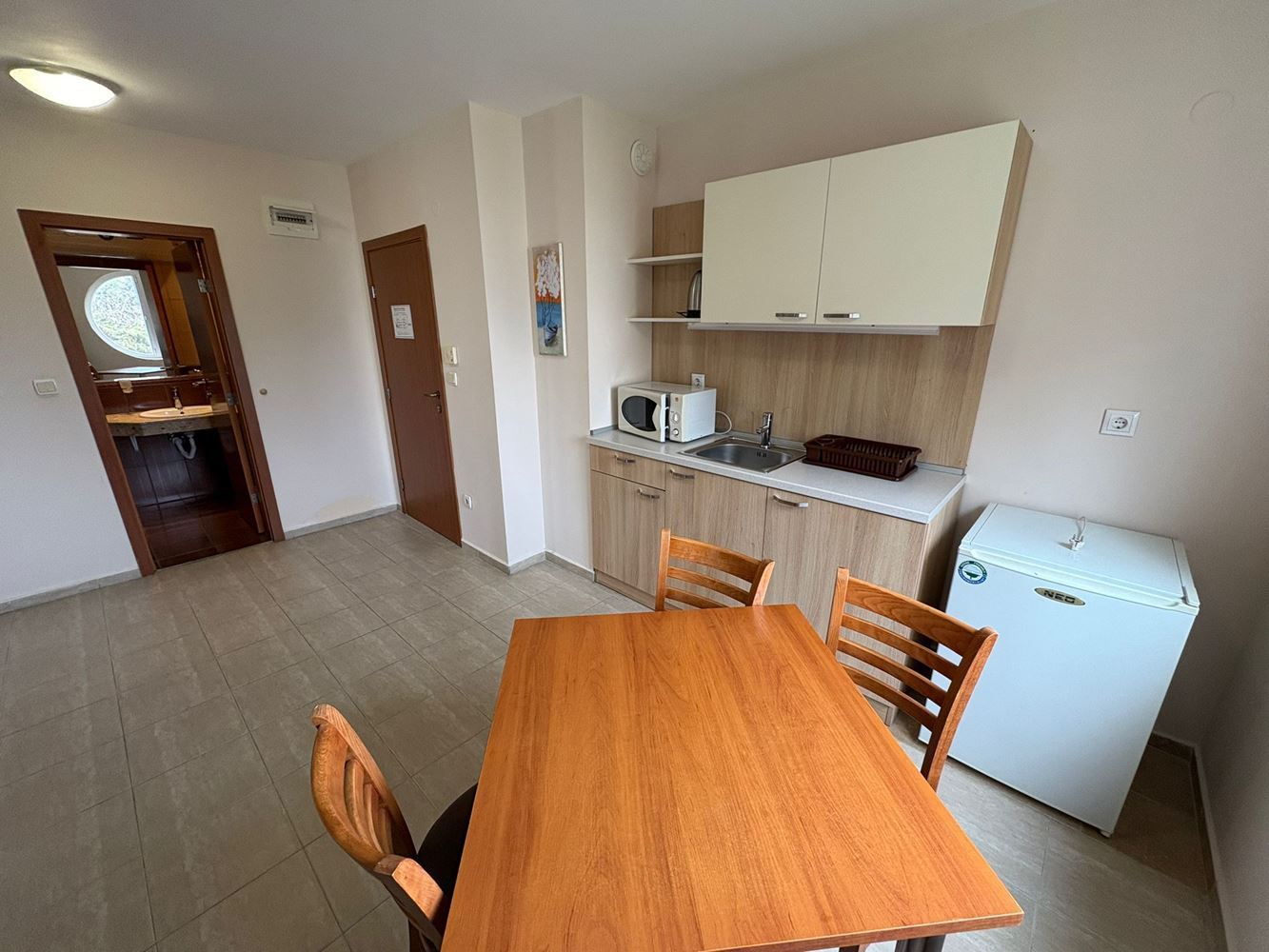  Apartmán se dvěma ložnicemi 300 metrů od pláže v centru Slunečného pobřeží