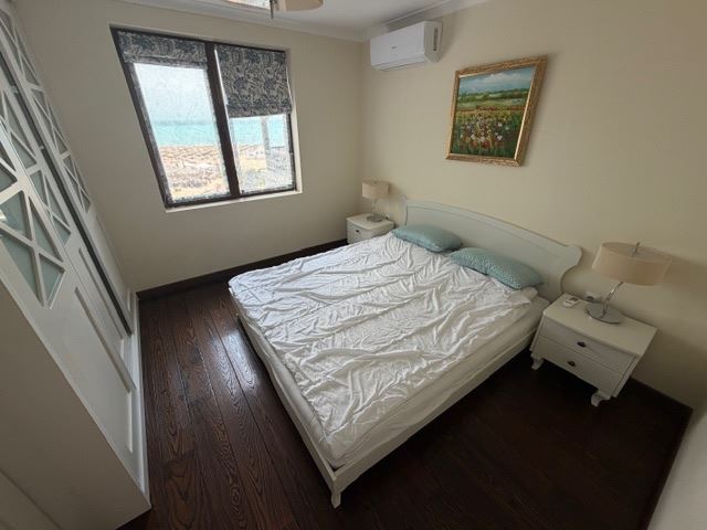 Čelní výhled na moře v první linii – apartmán se dvěma ložnicemi ve Sveti Vlas s výjimečnou polohou