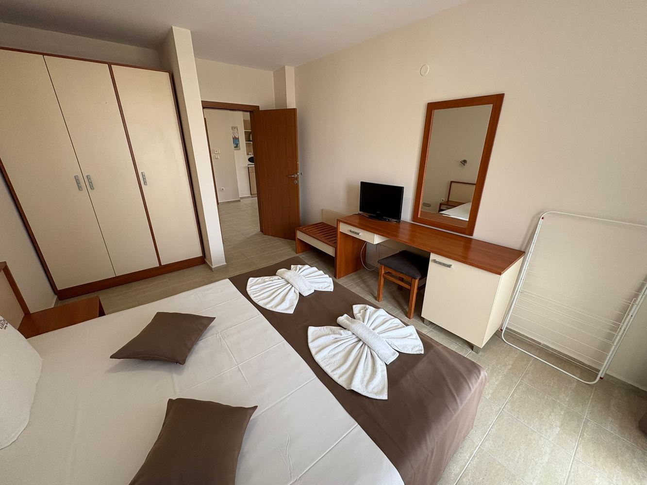  Apartmán se dvěma ložnicemi 300 metrů od pláže v centru Slunečného pobřeží