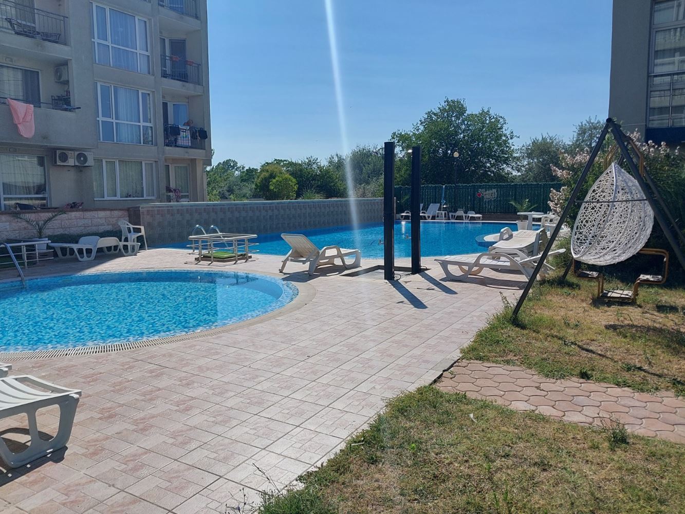 Klidné místo u Cacao Beach: apartmán s jednou ložnicí a dvěma terasami v jižní části Slunečného pobřeží