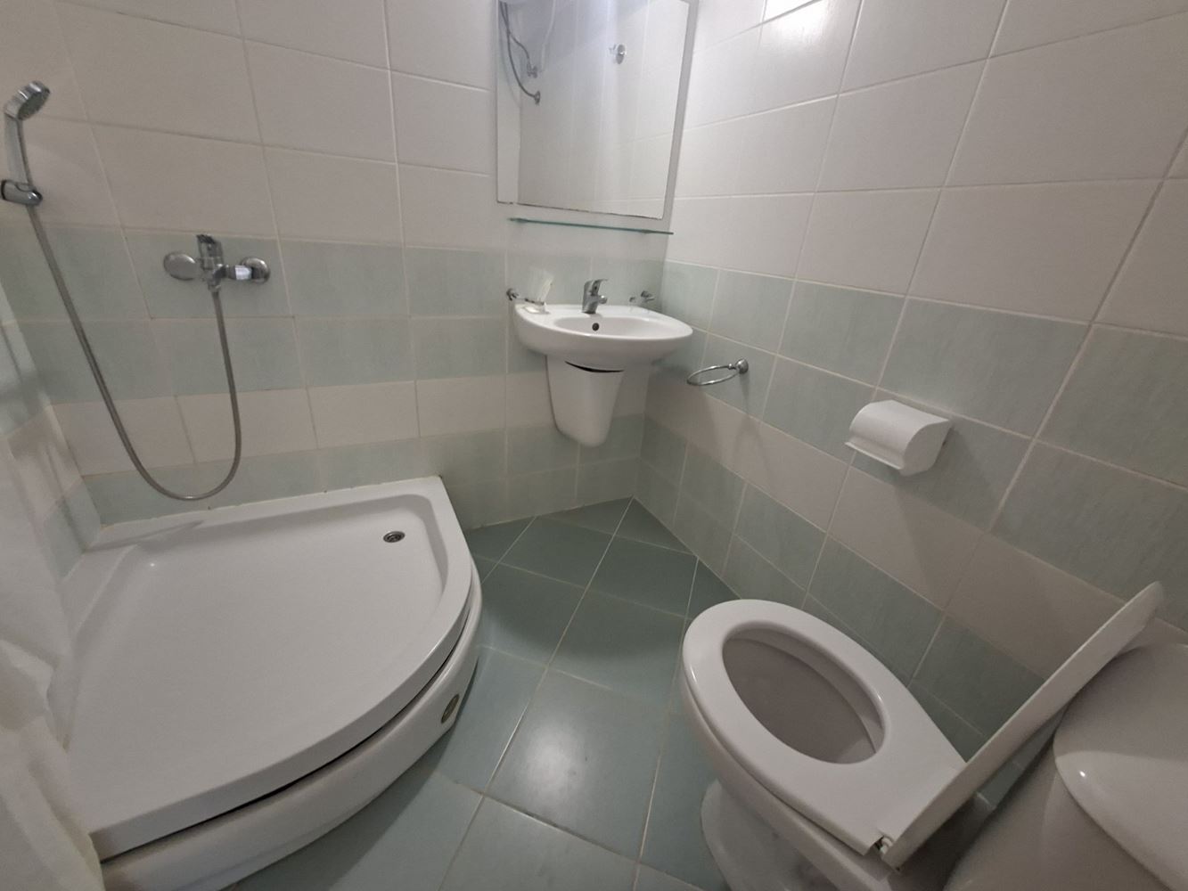 Prostorný byt s jednou ložnicí s kompletní resortní infrastrukturou v Slunečném pobřeží