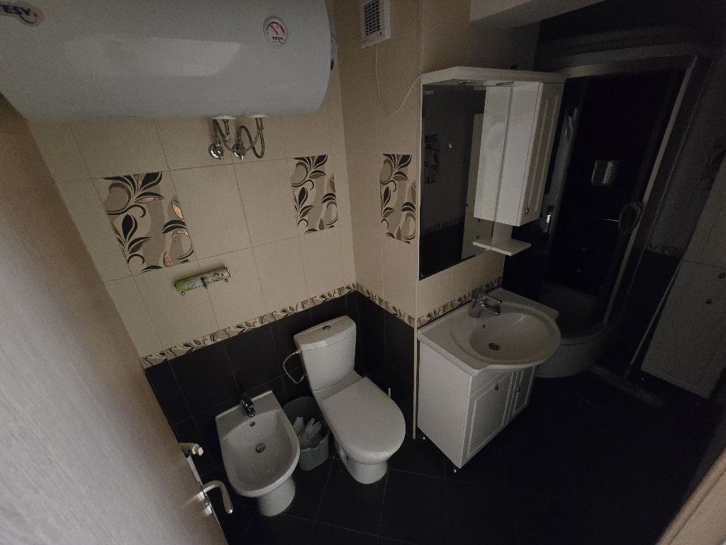 Dvoupokojový apartmán v první linii s výhledem na moře v Carevu – luxus, klid a unikátní lokalita