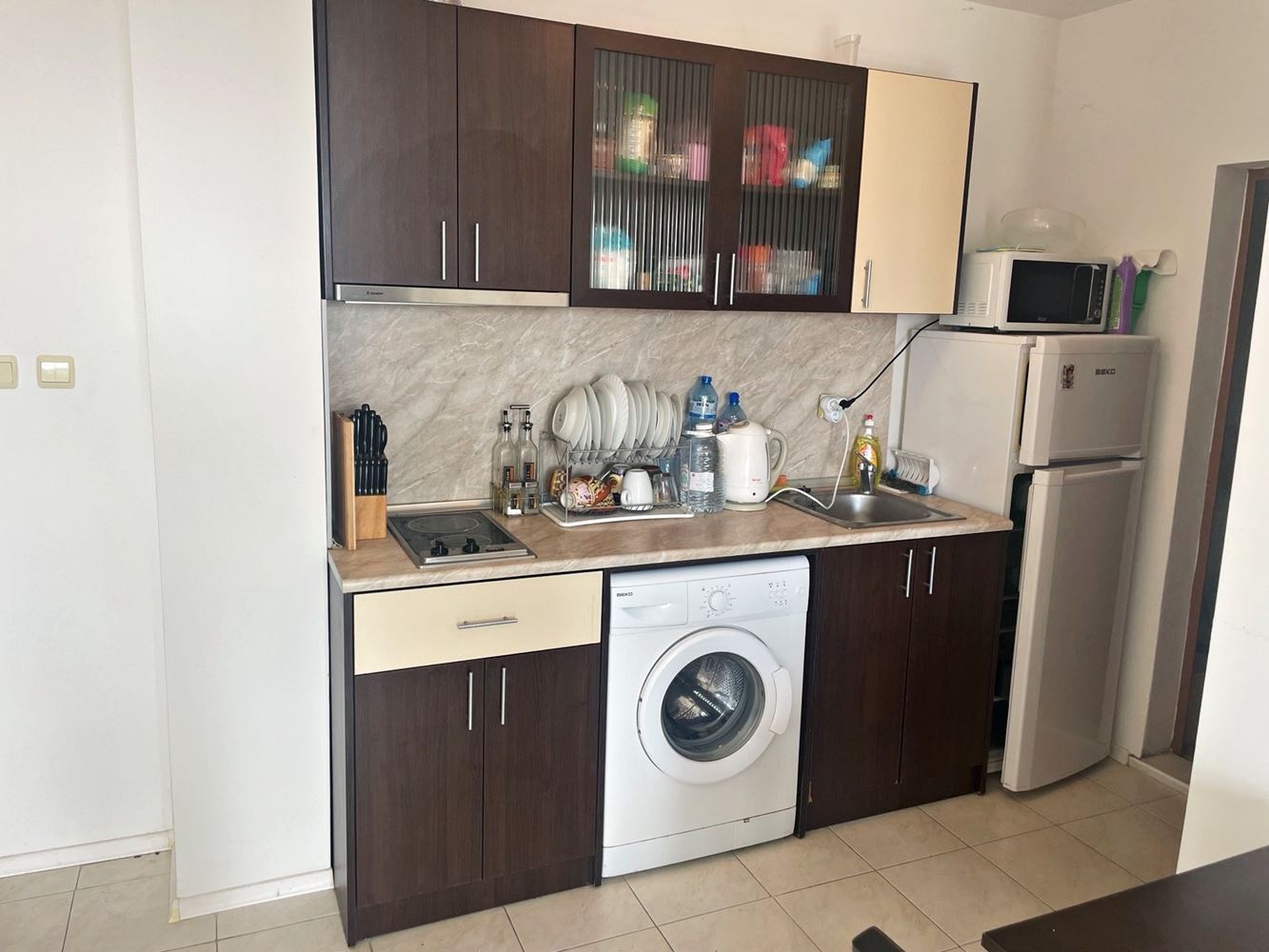 Apartmán s jednou ložnicí a panoramatickým výhledem na moře v Svatém Vlasu – styl, komfort a skvělá investice