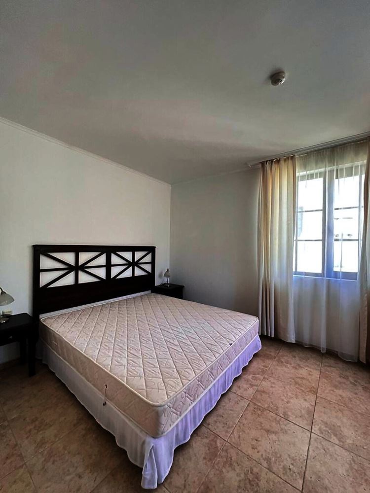 Apartmán s jednou ložnicí v první linii u moře v Obzoru – pohodlí u moře, SPA služby a klid uprostřed zeleně