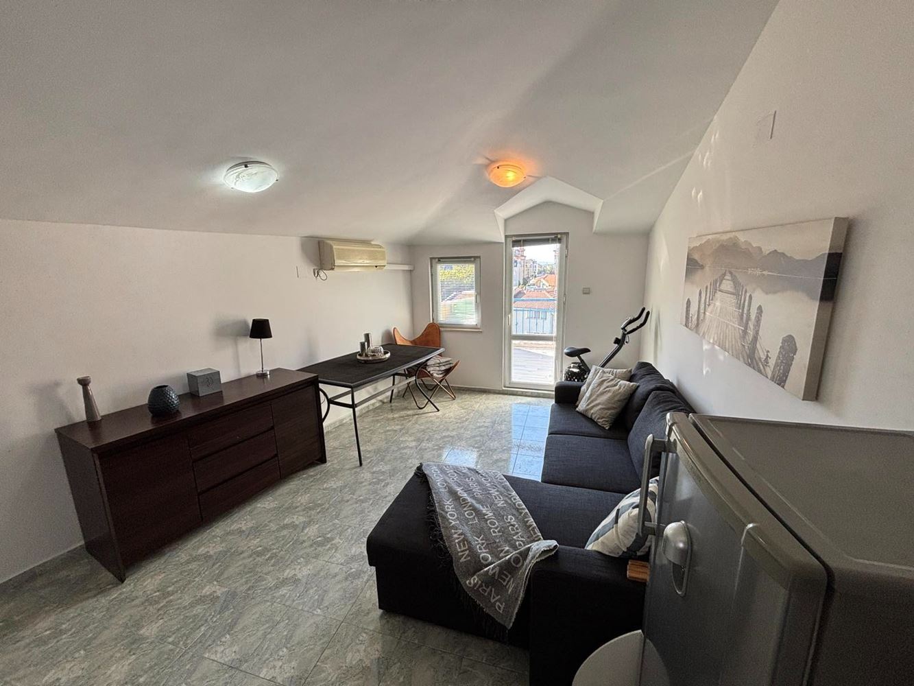 Apartmán se dvěma ložnicemi a panoramatickým výhledem na moře ve Sveti Vlas