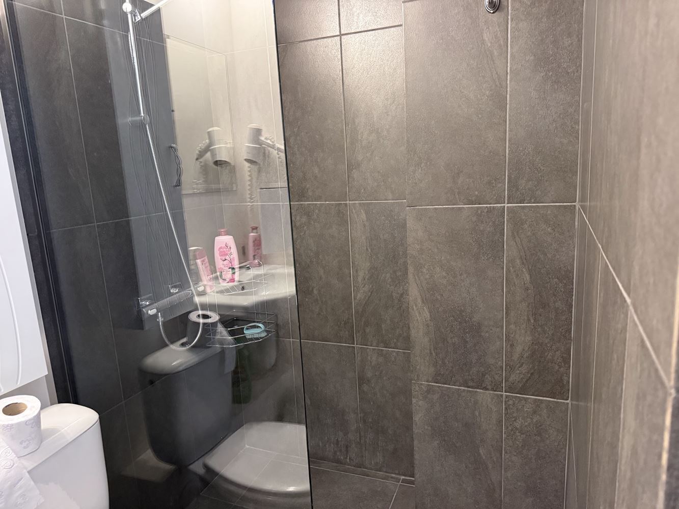 Útulné studio blízko moře v Slunečním pobřeží – skvělá investice a komfort pro celoroční využití