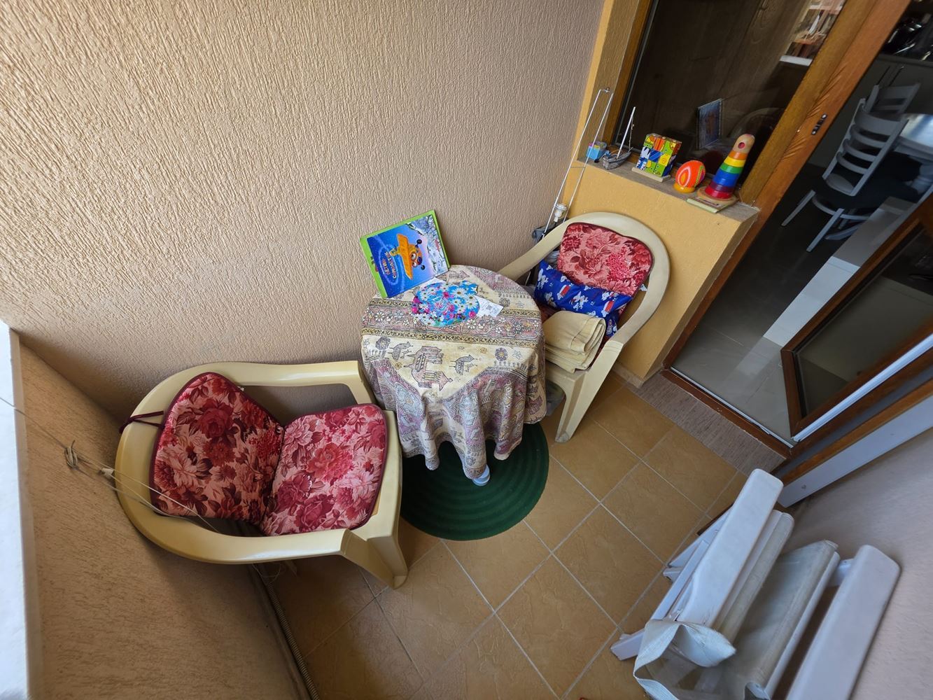 Stylový apartmán s jednou ložnicí v klidné a tiché části Slunečného pobřeží
