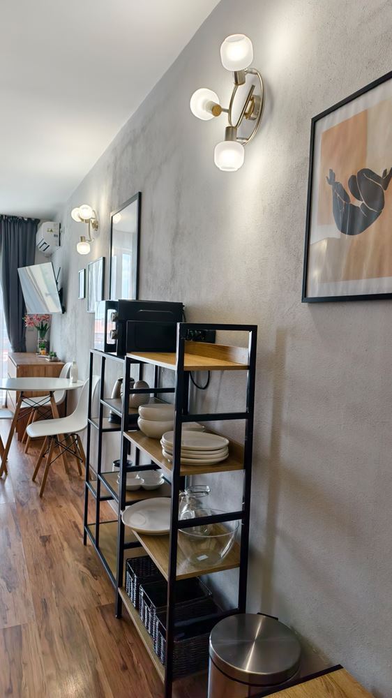 Prostorné moderně zařízené studio s oddělenou ložnicí v komplexu v Aheloy – připravené k nastěhování