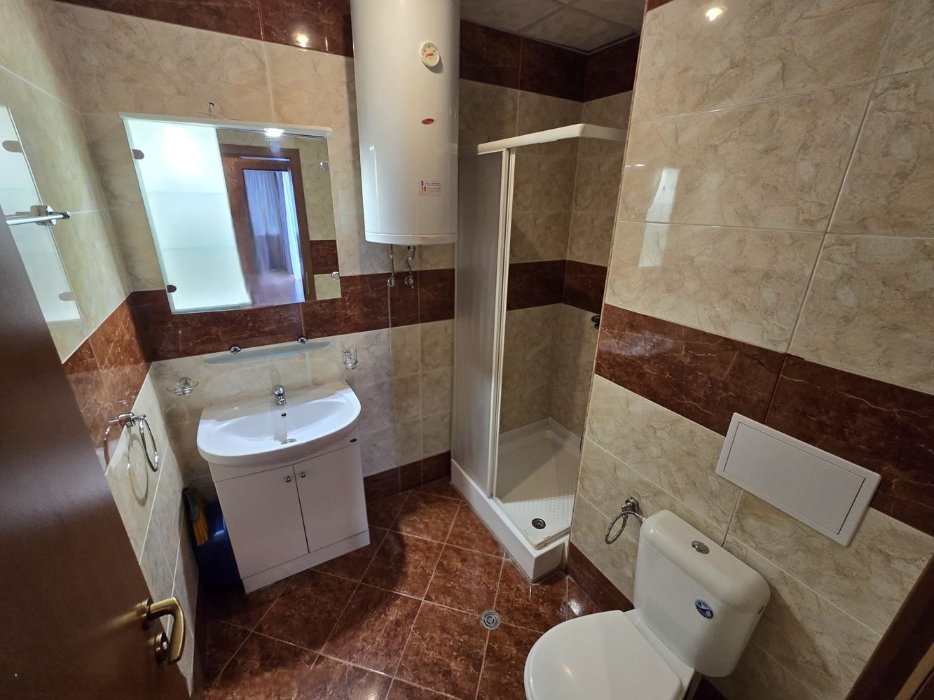 Nádherný apartmán s jednou ložnicí ve Sveti Vlas s výhledem na moře – vynikající investice jen pár kroků od pláže