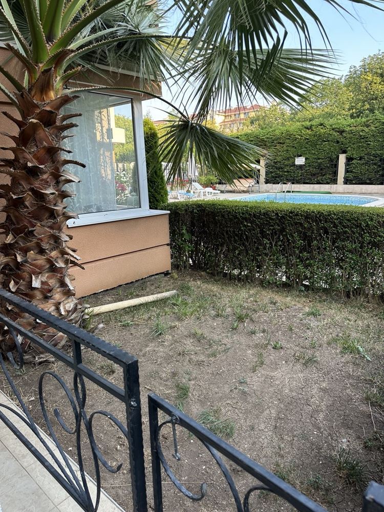 Apartmán s jednou ložnicí s nádherným výhledem v Pomorie – útulný domov u pobřeží