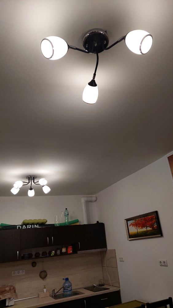 Zařízené studio ve Starém Městě Pomorie – 100 m od moře, s velkým zaskleným balkonem a výbornou polohou