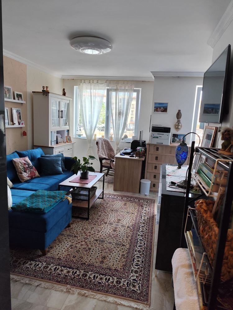 Luxusní třípokojový byt v udržovaném komplexu v Sunny Beach