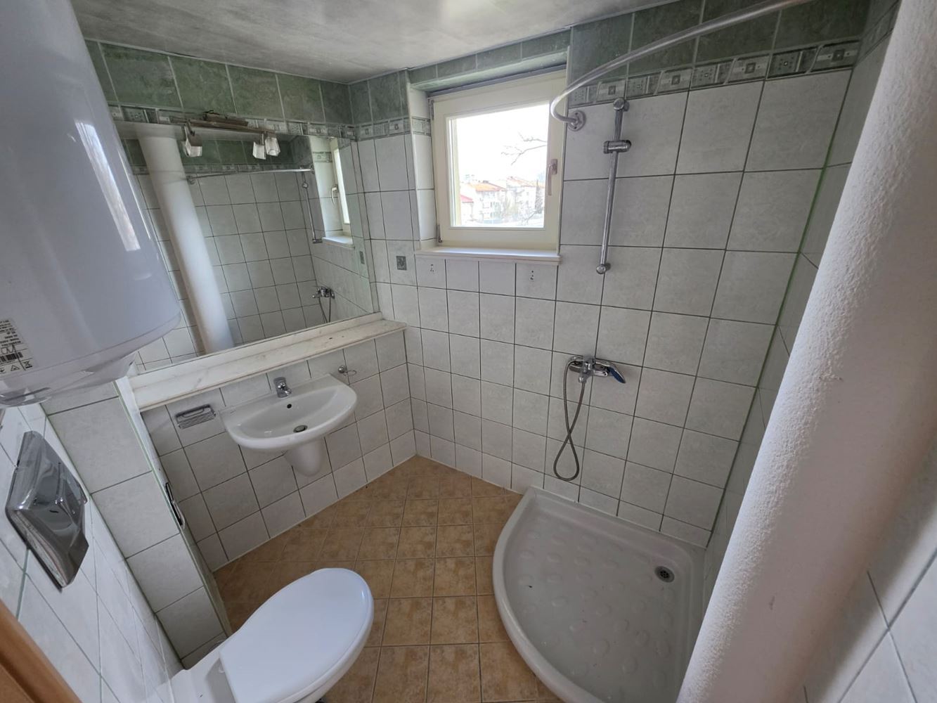 Zrekonstruované studio v centru Slunečného pobřeží – jen pár minut od pláže