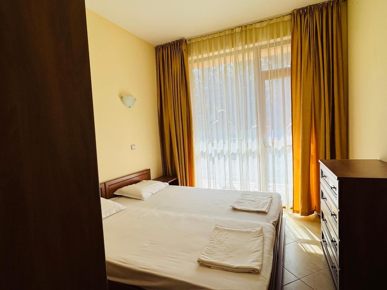 Apartmán s jednou ložnicí a výhledem na bazén – pouze 300 m od moře v Sunny Beach