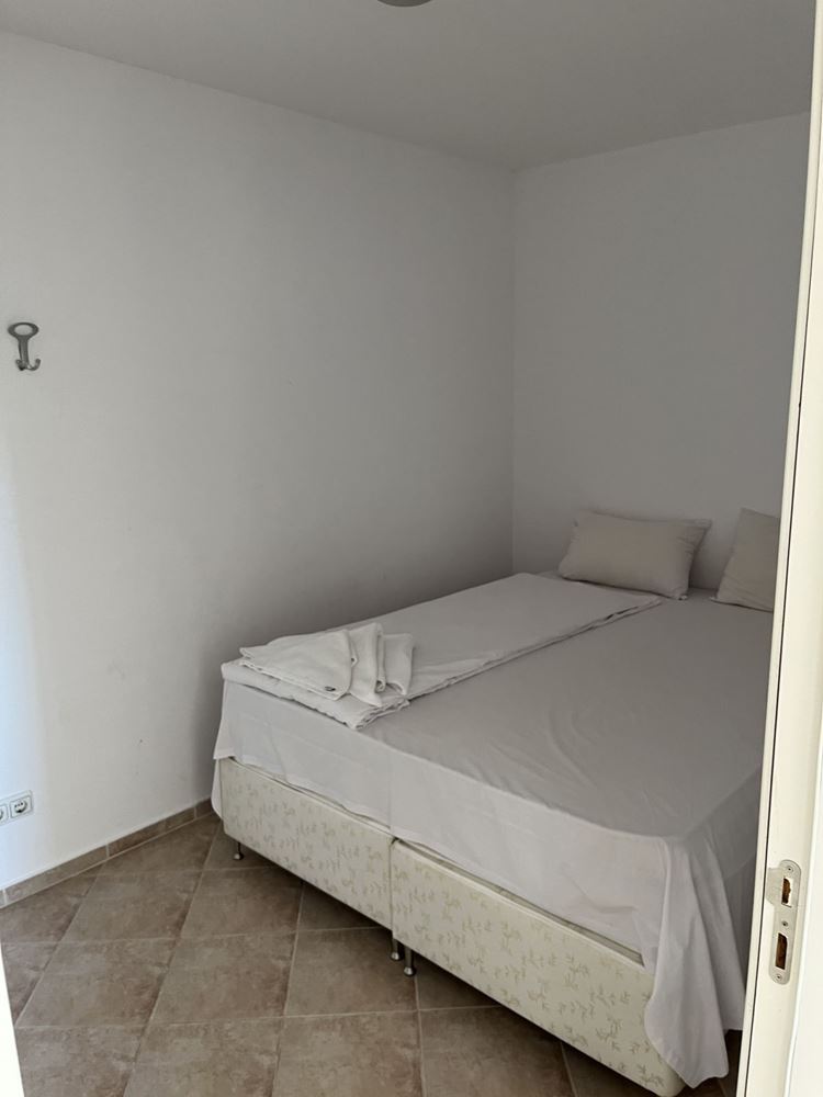 Zařízený byt se dvěma ložnicemi v komplexu v Ravdě, připravený k nastěhování