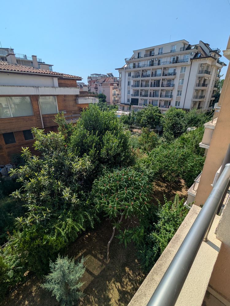 Útulný apartmán s jednou ložnicí ve Slunečném pobřeží – komfort, vybavení a vynikající lokalita