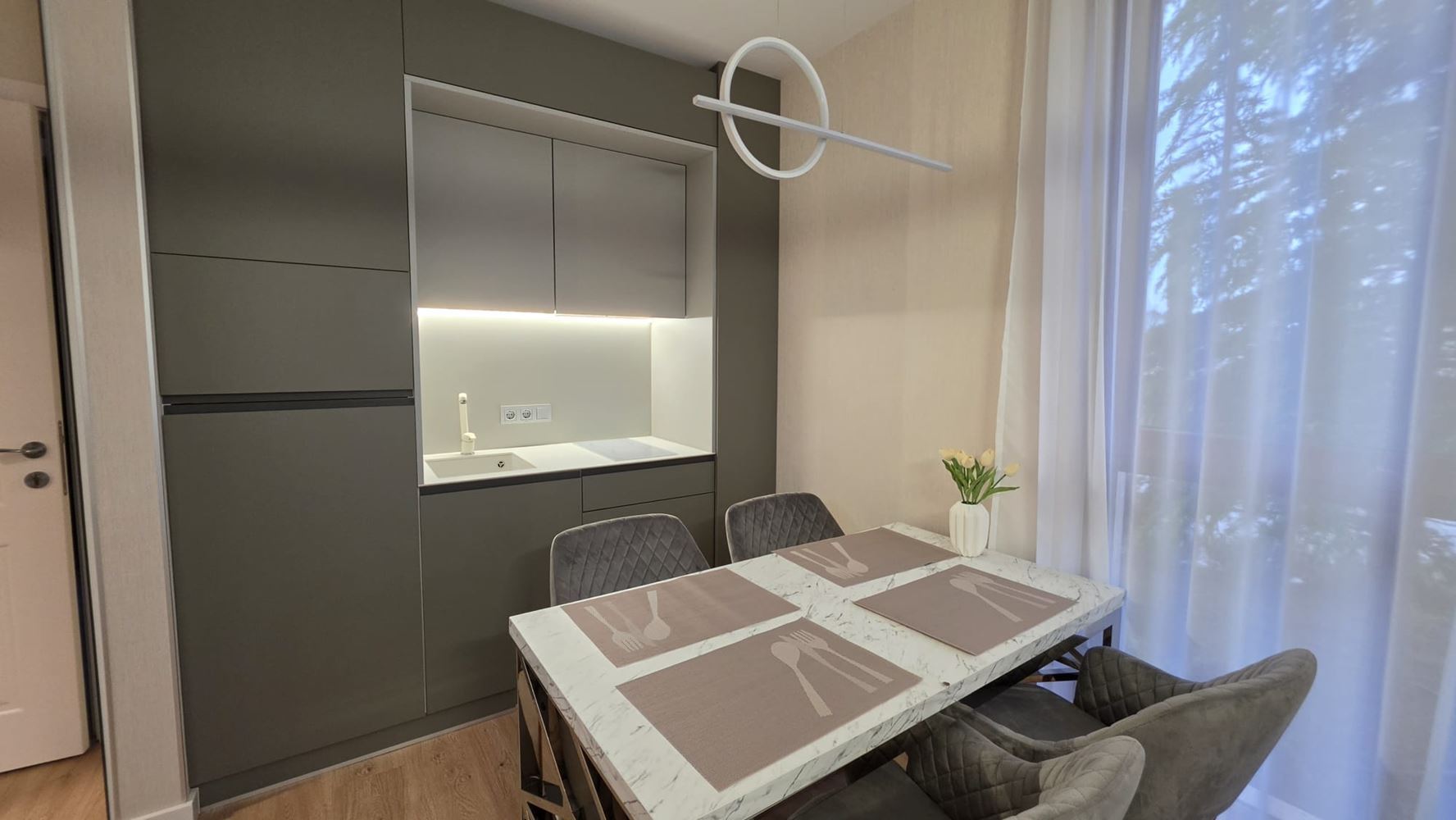 Útulný byt s jednou ložnicí v luxusním komplexu v Slunečném pobřeží