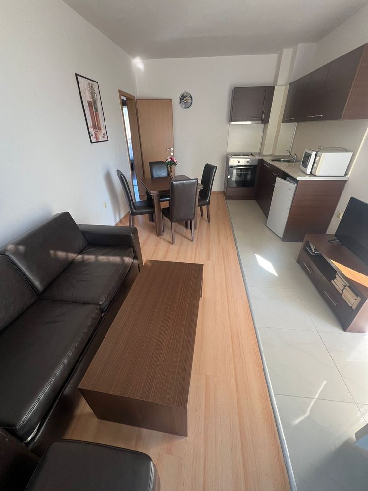 Dvoupokojový apartmán mezi Slunečným pobřežím a Svatým Vlasem