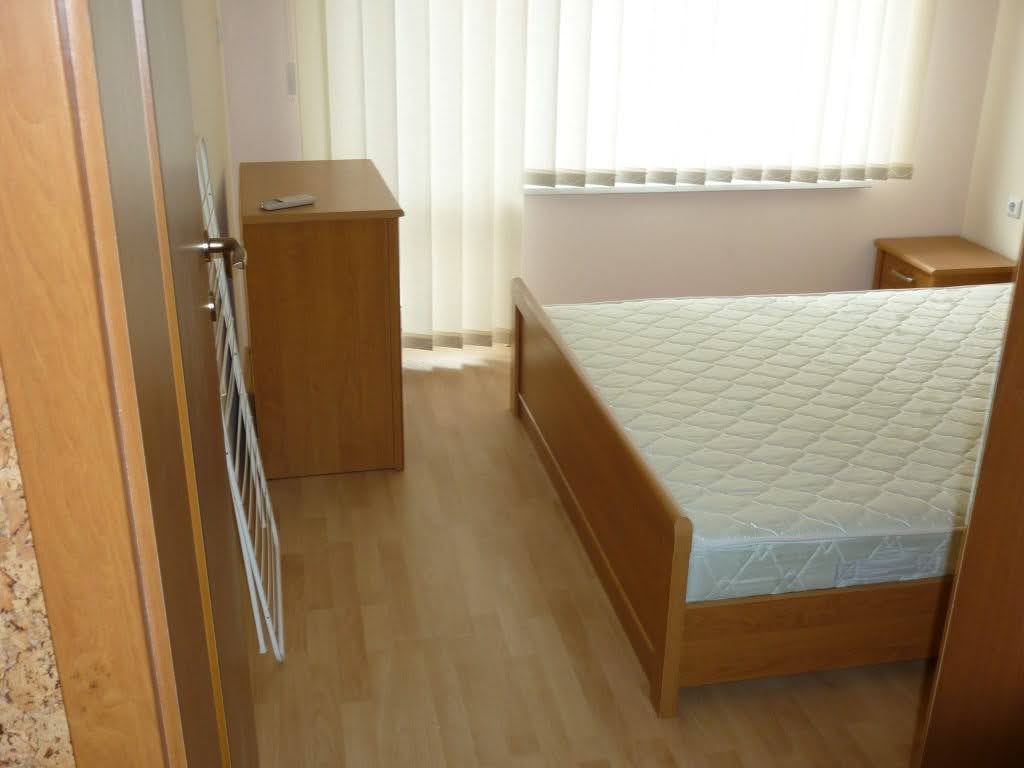 Plně zařízený apartmán s jednou ložnicí přímo u pláže s výhledem na moře v Elenite