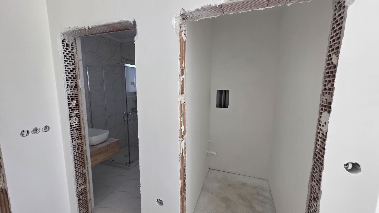 Moderní studio v nové budově – skvělá lokalita a bez poplatku za údržbu