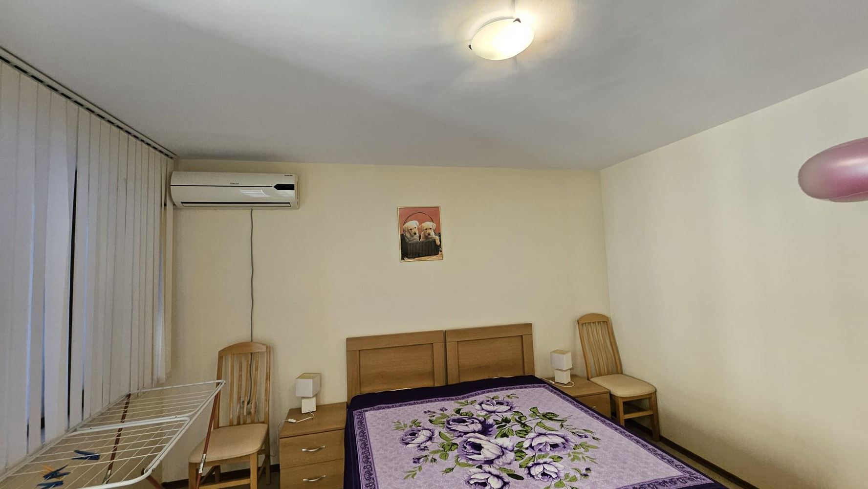 Apartmán se dvěma ložnicemi s vynikající plochou a nízkým poplatkem za údržbu ve Slunečném pobřeží
