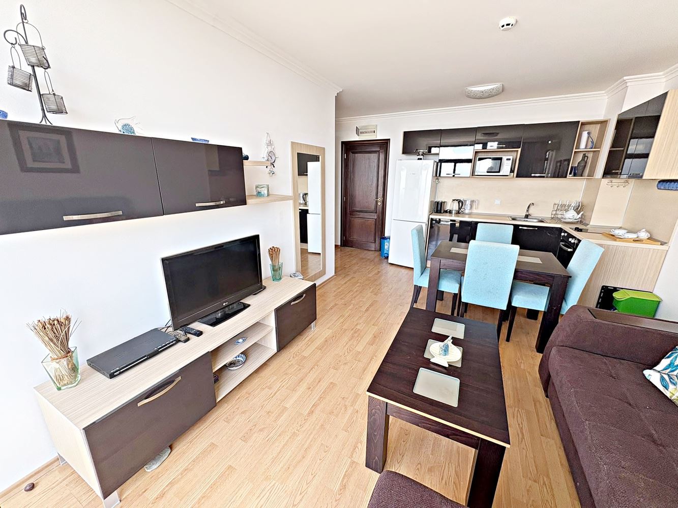 Luxusní apartmán s jednou ložnicí s panoramatickým výhledem na moře v první linii ve Sveti Vlas