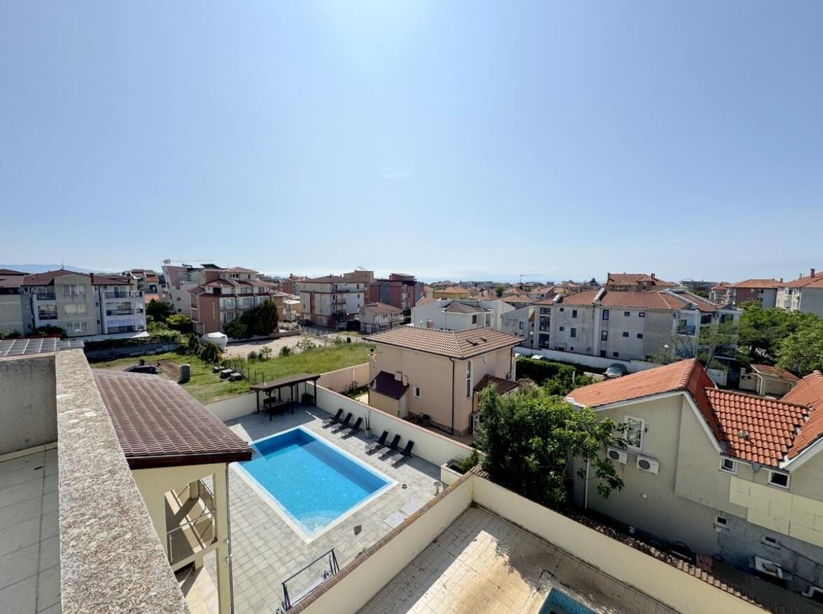 Apartmán s jednou ložnicí v Ravdě – kompletně zařízený, v obytném domě a 500 metrů od moře