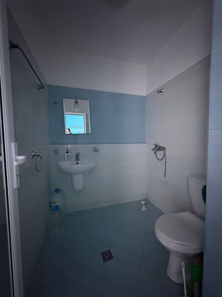 Prostorný dvoupokojový apartmán na první linii moře v Pomorie